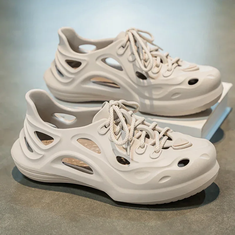 Мужские дышащие повседневные сандалии на шнуровке, новые летние уличные садовые туфли на мягкой подошве, водонепроницаемая модная обувь с отверстиями, тапочки для вождения