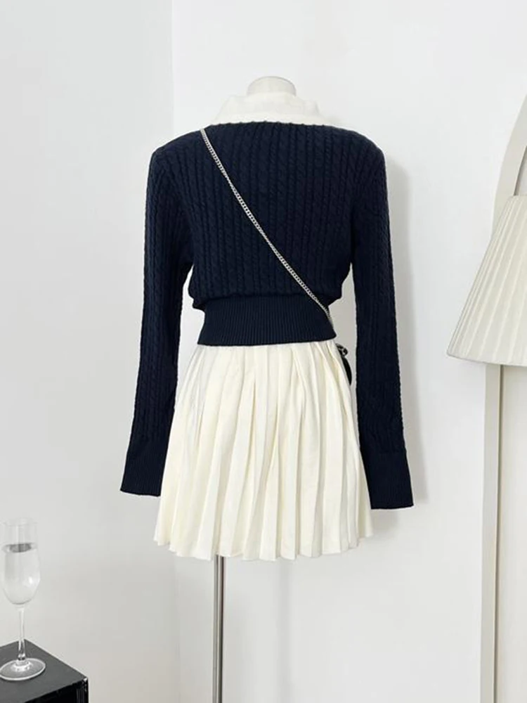 [oein] CloudSweet White Cloud Sweet Miu Series Good Girl Collar Sweater+pleated Knitted Skirt Set