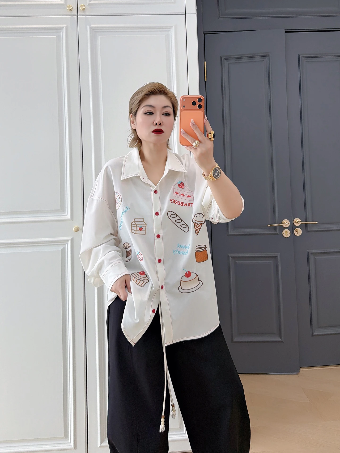 

Корейская женская рубашка с вышивкой большого размера, стройнящий топ для полных женщин, премиум-класс, уникальный дизайн