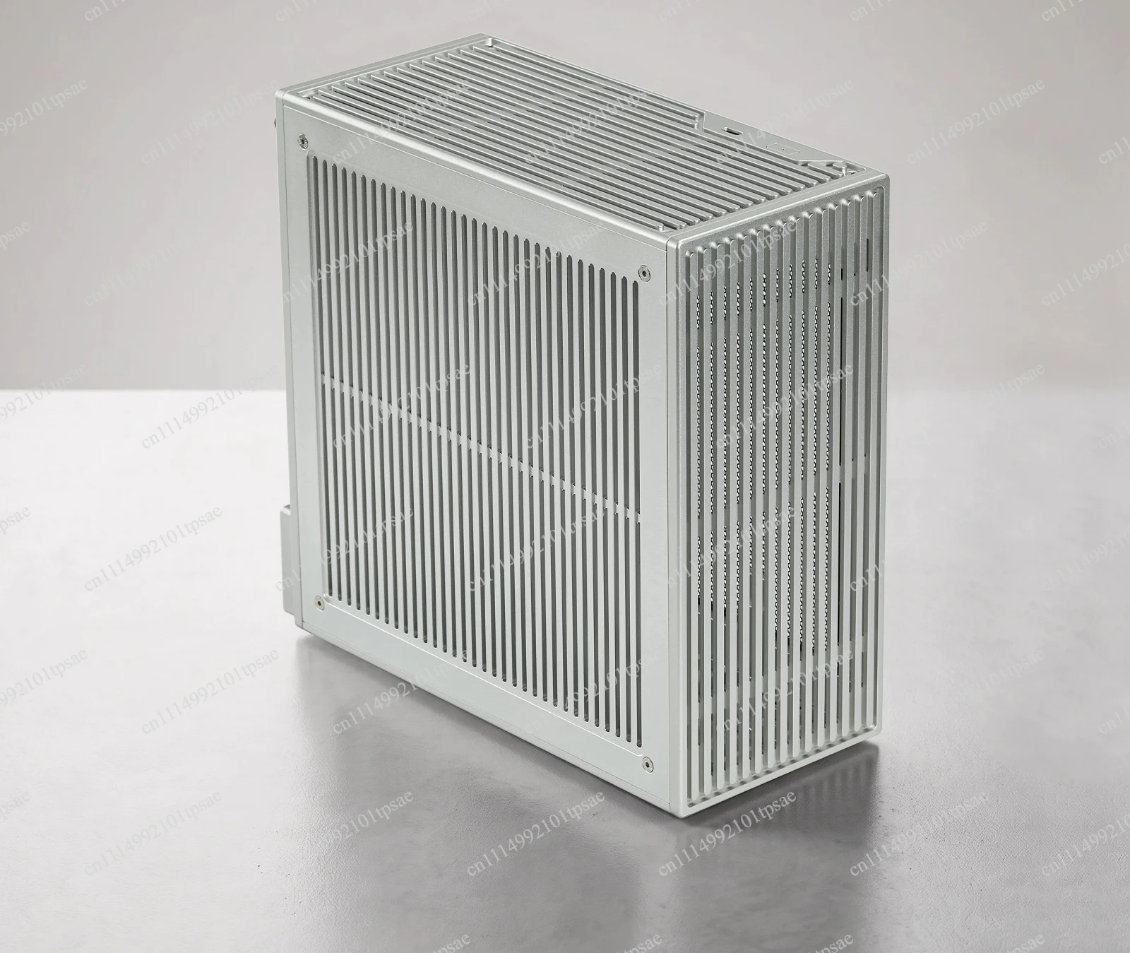 LP P6 ITX chassis aluminum alloy CNC mini PC chassis, suitable for 4060lp 5060lp 1U power supply, slim SFF