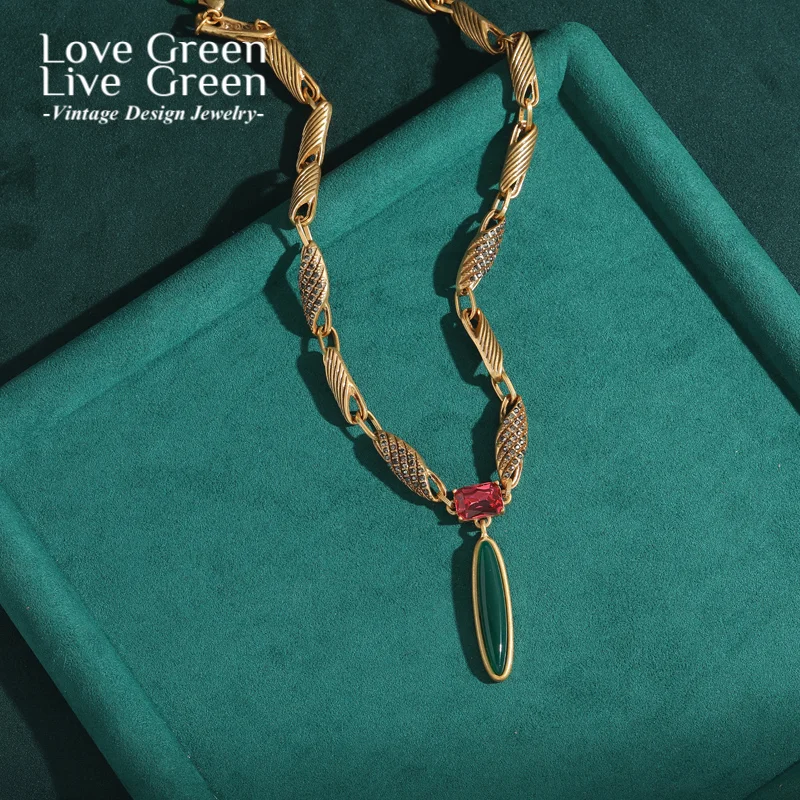 

Vintage Green Willow Leaf Pendant Necklace Natural Stone Crystal Antique Gold Color Luxury Jewelry For Women Accessories 2025