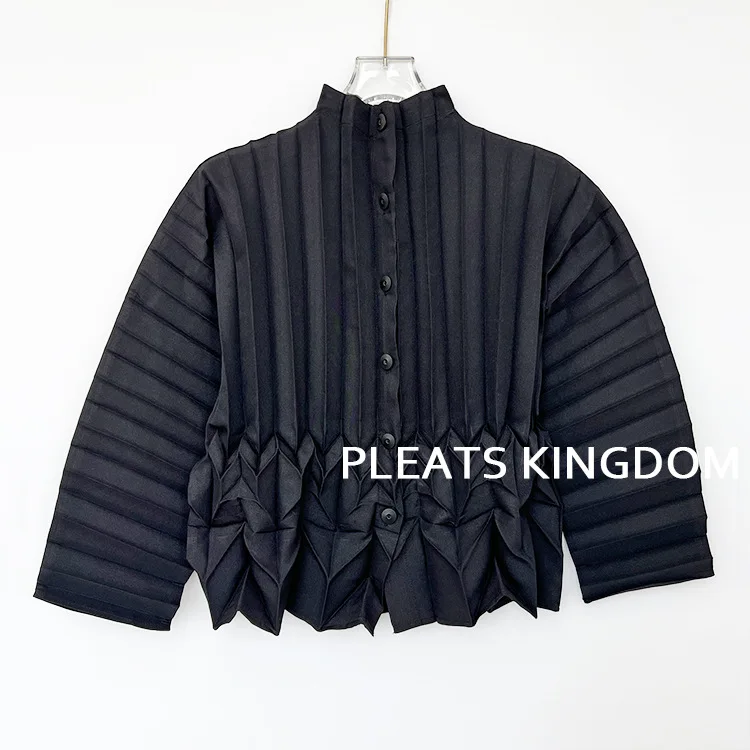 YUDX Light Luxury Collection Geplooid damesjack Gedrapeerd silhouet Casual mode Slanke trenchcoat met opstaande kraag