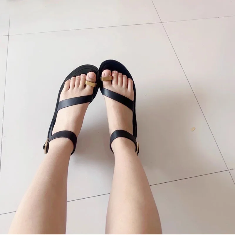 2023 Fashion New Women Sandals Genuine Leather Flat Clip Toes Sandals Solid Versatile Simple Shoes Female Chic shoes for women