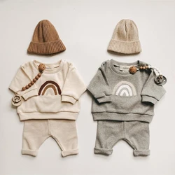 2024 Frühling Baby Jungen Kleidung niedlichen Bio-Baumwolle setzt Mädchen Langarm lässig Sweatshirt Hose 2 stücke Kinder Kleidung Sporta nzug