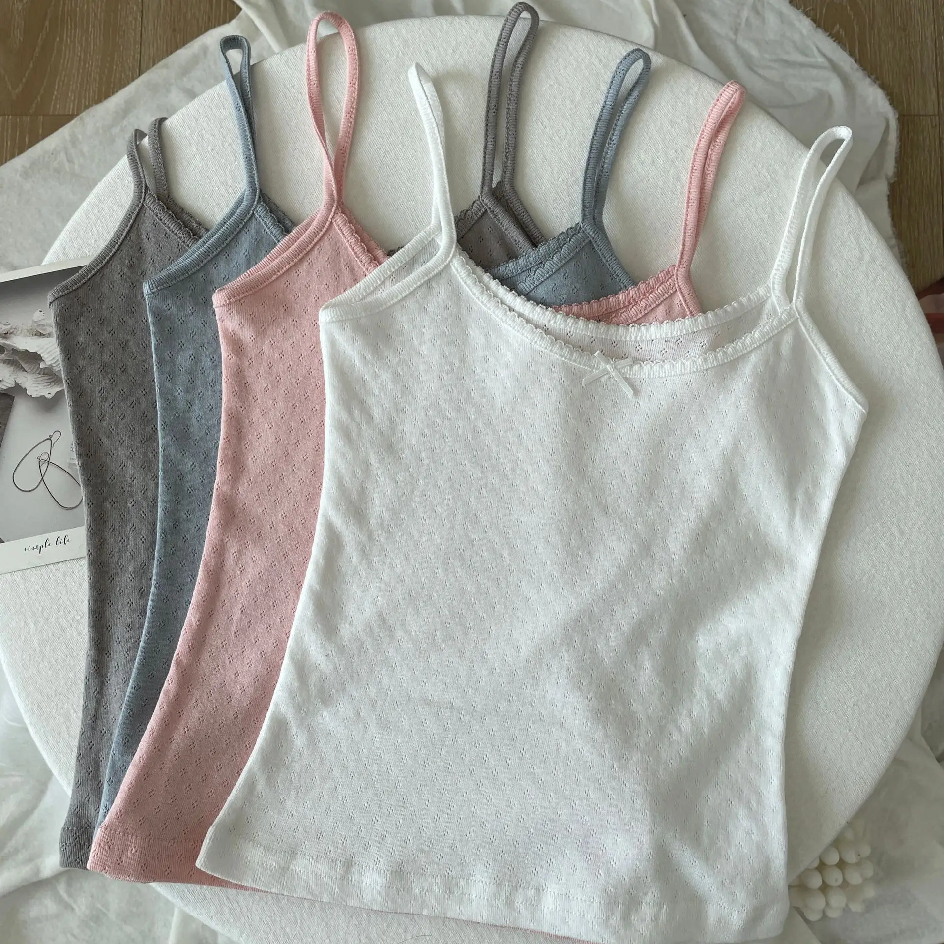 2024 Хлопковые укороченные топы с цветочными люверсами и бантом, летняя тонкая майка без рукавов с кружевной отделкой, женская одежда в консервативном стиле, милая майка Y2k