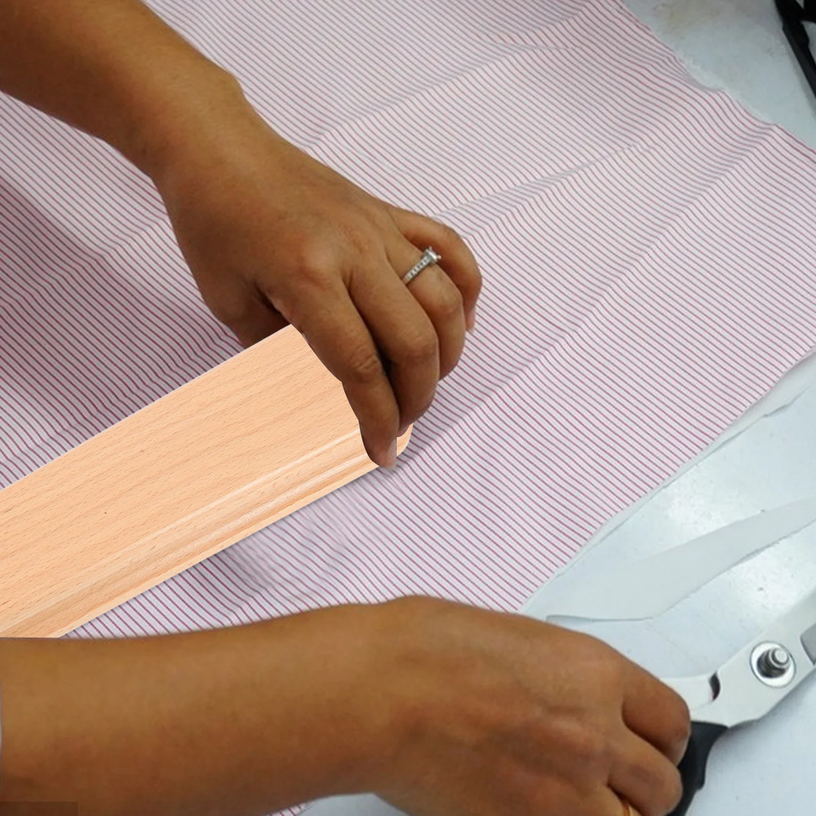 

Wooden Clapper For Sewing Quilting Seam Flattening Tool Portable Tailor Pressing Block Durable Fabric Ironing Tool