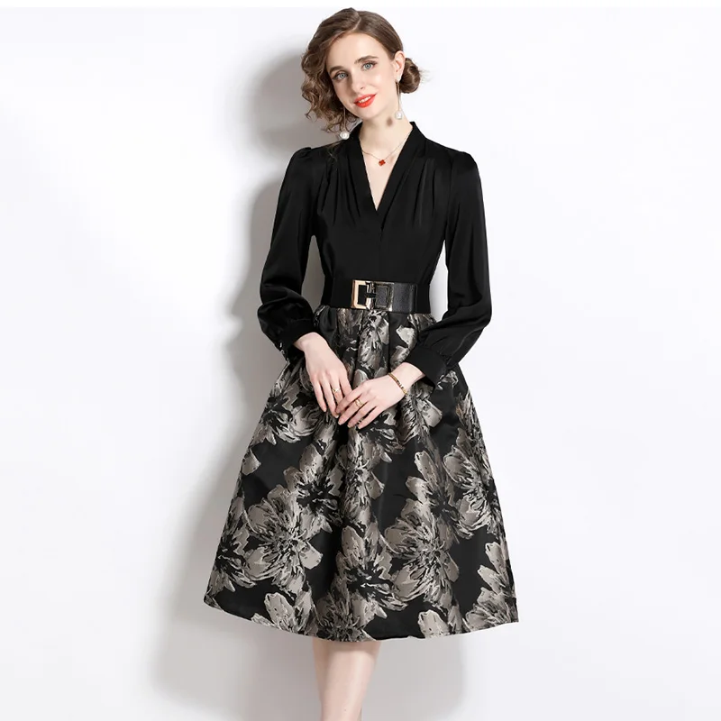 High End Luxury New French Jacquard Dress Fashion Elegant V-neck Long Sleeved