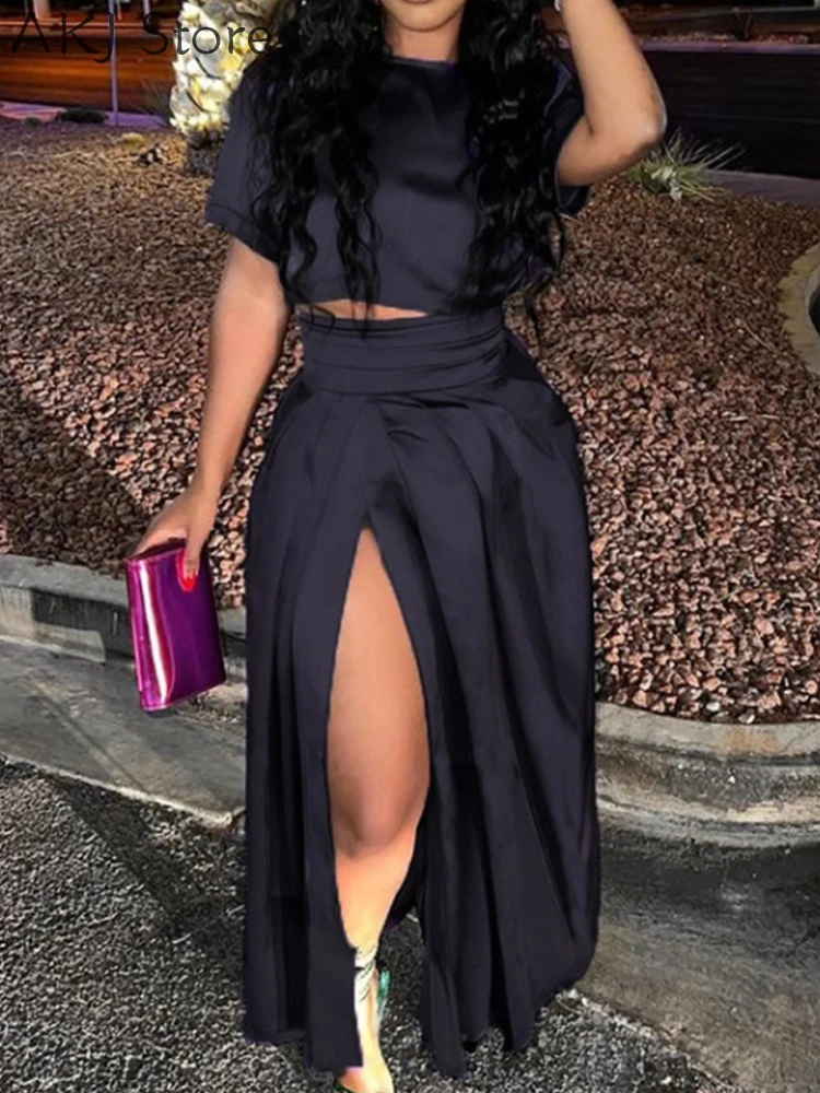 

Женский пикантный короткий топ с коротким рукавом и плиссированная юбка с высоким разрезом