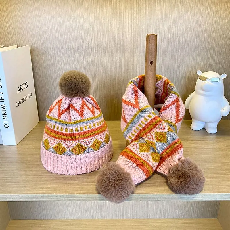 Children's hat scarf two-piece set of new retro literary style baby padded knitted hat scarf set of fashionable popular tide