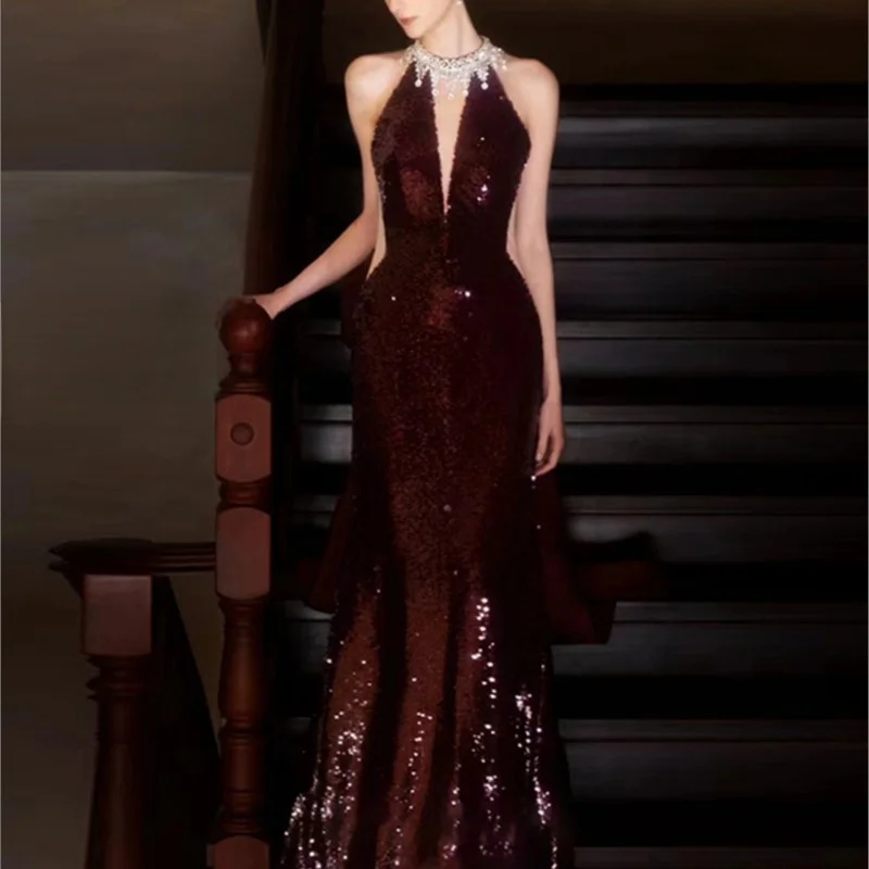 

Sequin toasting dress temperament hanging neck wine red heavy industry fishtail