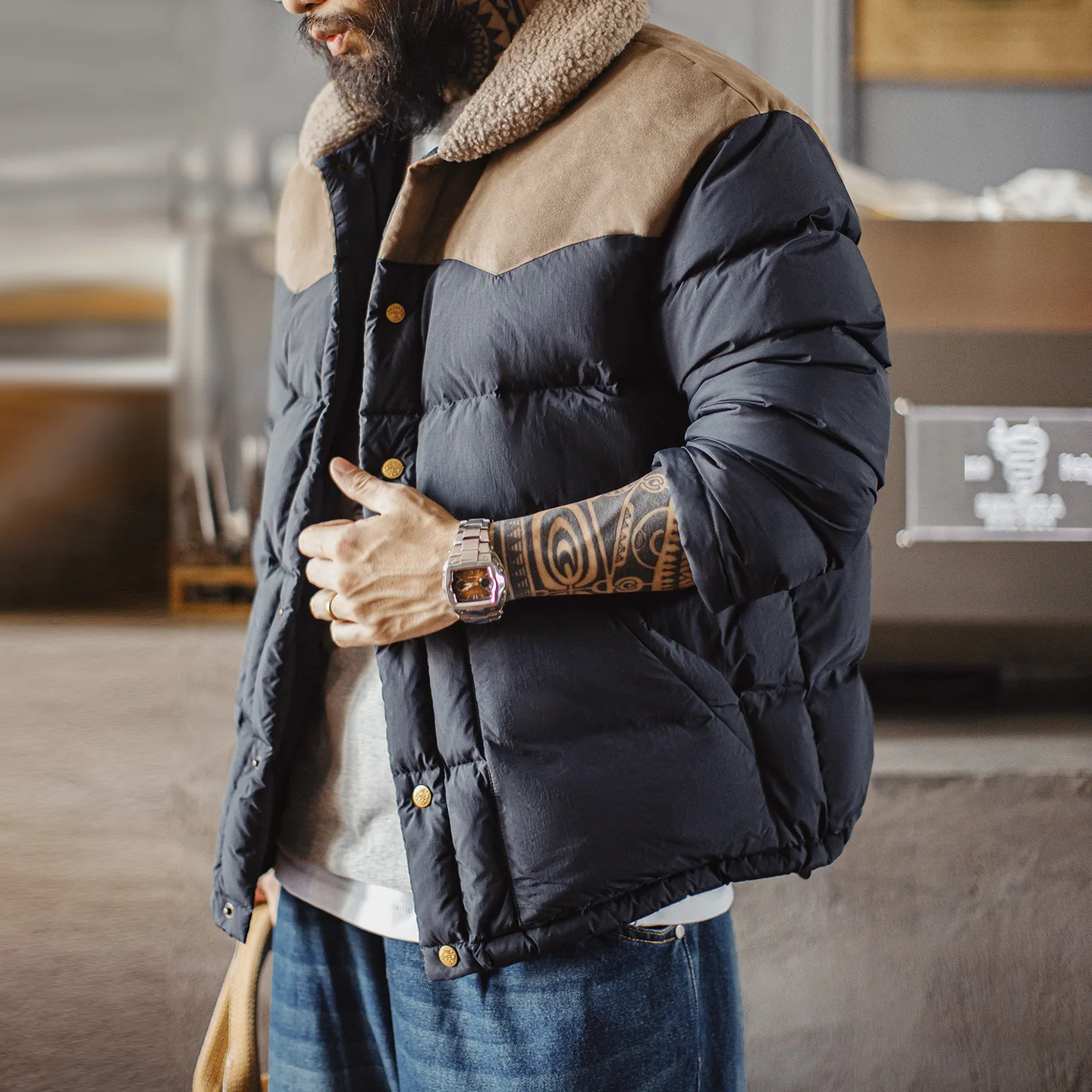 

Maden Men's Vintage 90% White Duck Down Jacket Contrast Fleece Collar Puffer Suede Panels Warm Coat for Autumn Winter Streetwear