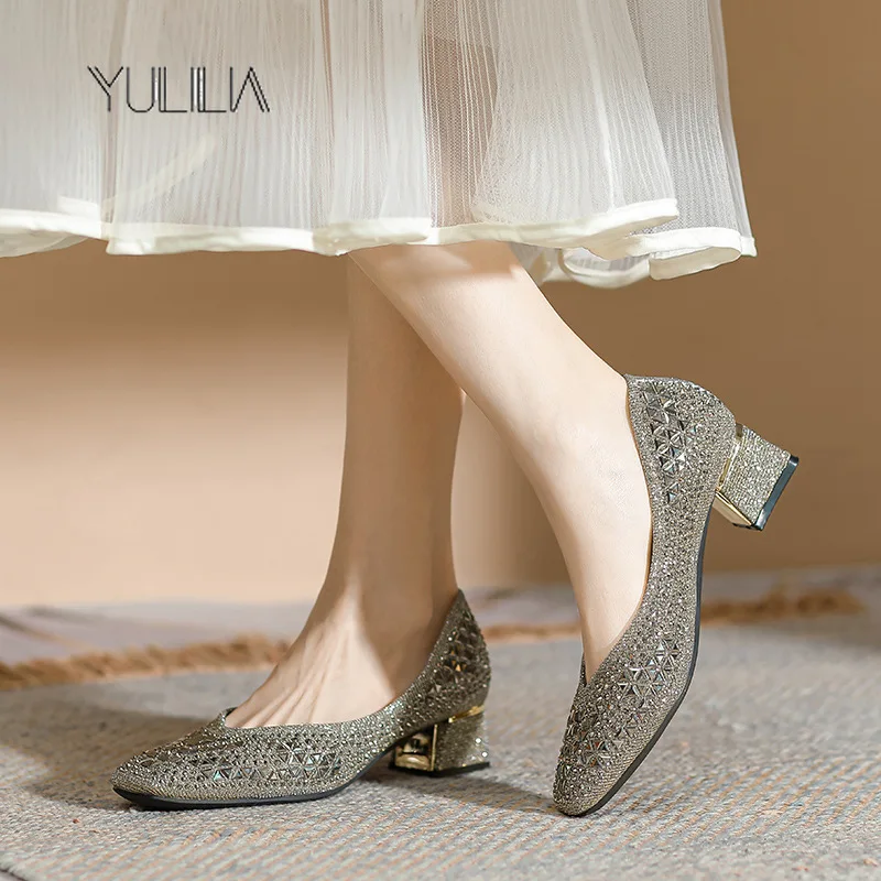 

YULILIA Autumn Original New Rhinestone Flats Women's Shallow Mouth Fashion Simple Thick Heel 5CM High Heels Shoes Large Size