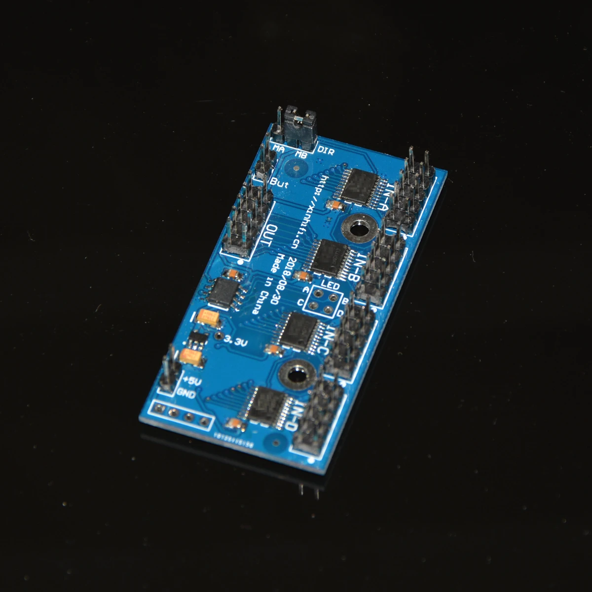 Quad Audio I 2S/Iis Schakelmodule! Bi-Directionele Versie! 4-Way Selecteer 1 Of 1 In 4 Uit!