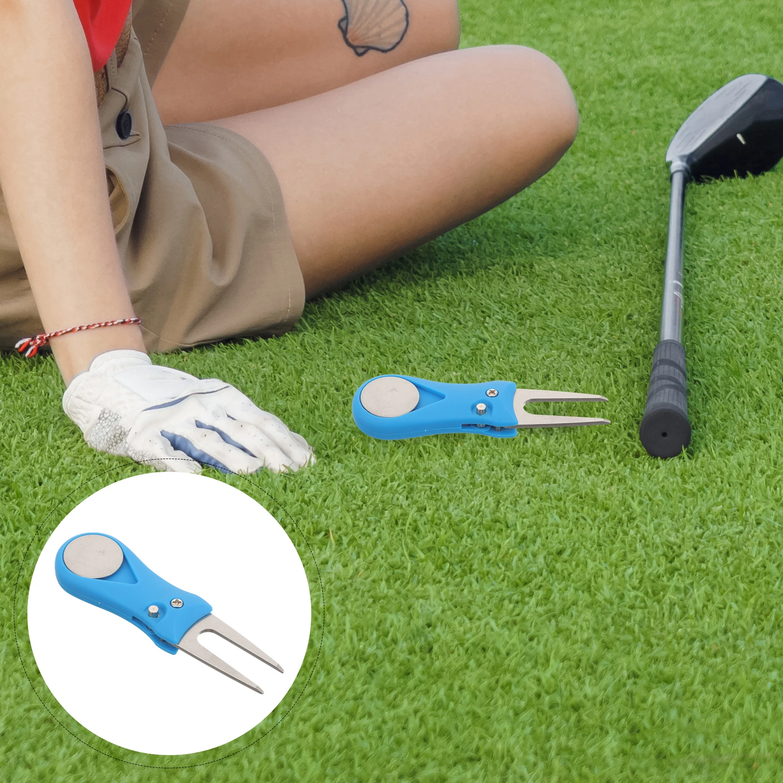 

Foldable Golf Green Repair Fork Pop up Turf Tool Red White Color Portable Golfing Divot Tool Marker Ball Compact