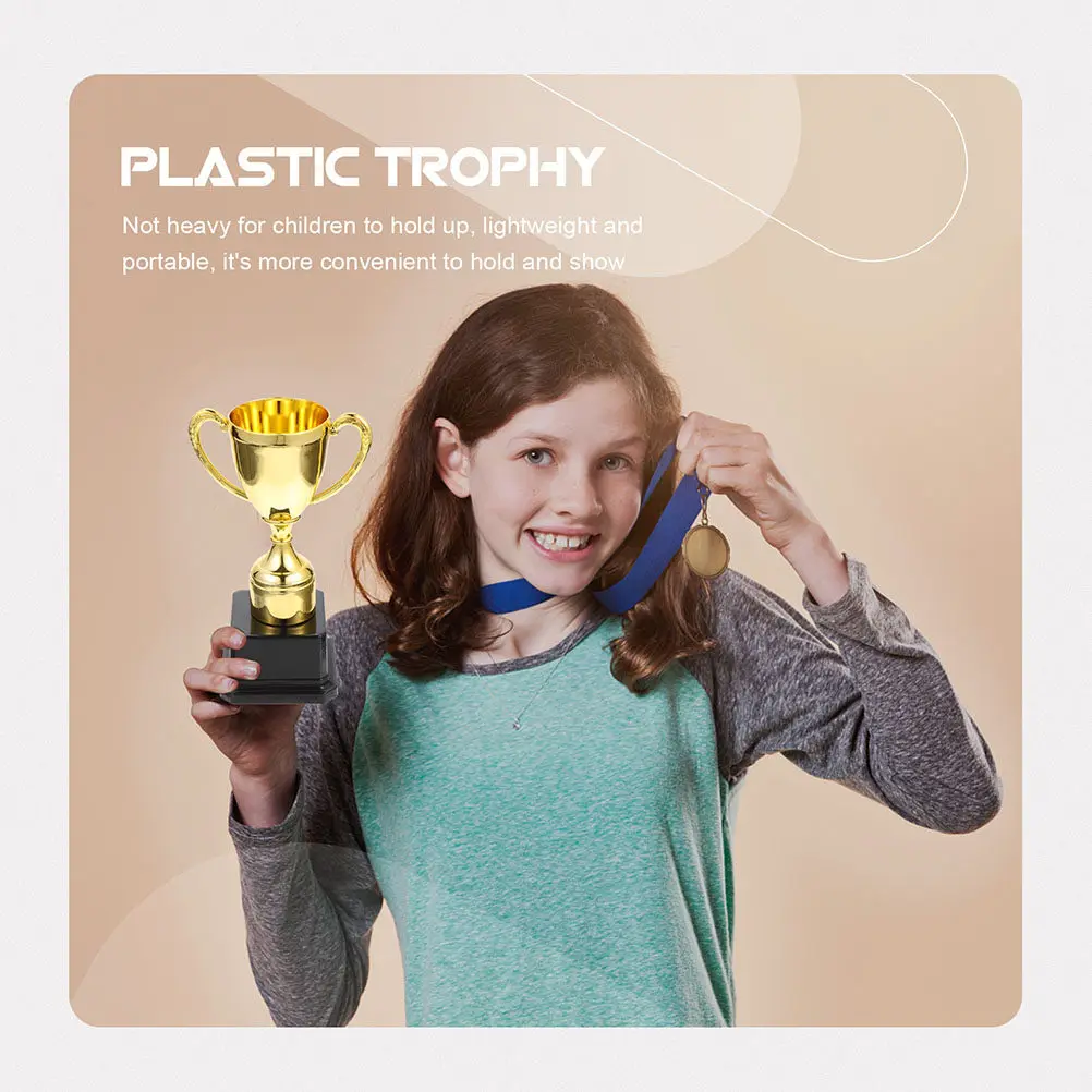 trofeus-pequenos-de-plastico-para-criancas-premios-de-recompensa-para-criancas-taca-de-ouro-para-vencedores-de-competicoes-lembranca-de-festa