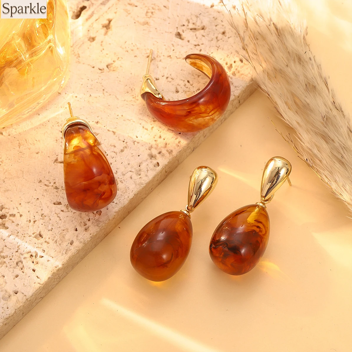 

Women's Amber Resin Earring Set Gold Tone Teardrop & Crescent Design Stud/Dangle Retro Daily Fashion Accessory Gift