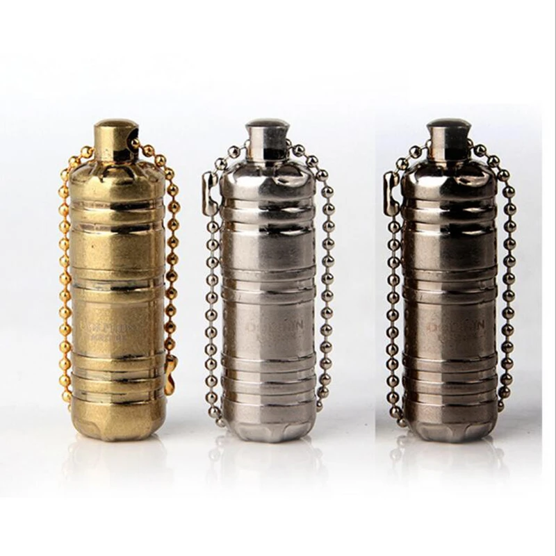 Metal Keychain Kerosene Lighter Grinding Wheel Mini Pendant Lighter Cigarette Accessories Outdoor Survival Men\'s Small Tools