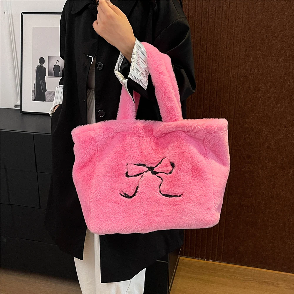 Women Plush Shoulder Bag Fuzzy Top Handle Bag Large Capacity Slouchy Hobo Bag Casual Furry Tote Purse Soft Shopper Bag