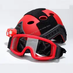 Casco FAST táctico ligero con gafas antifuego y luz PJ Hole