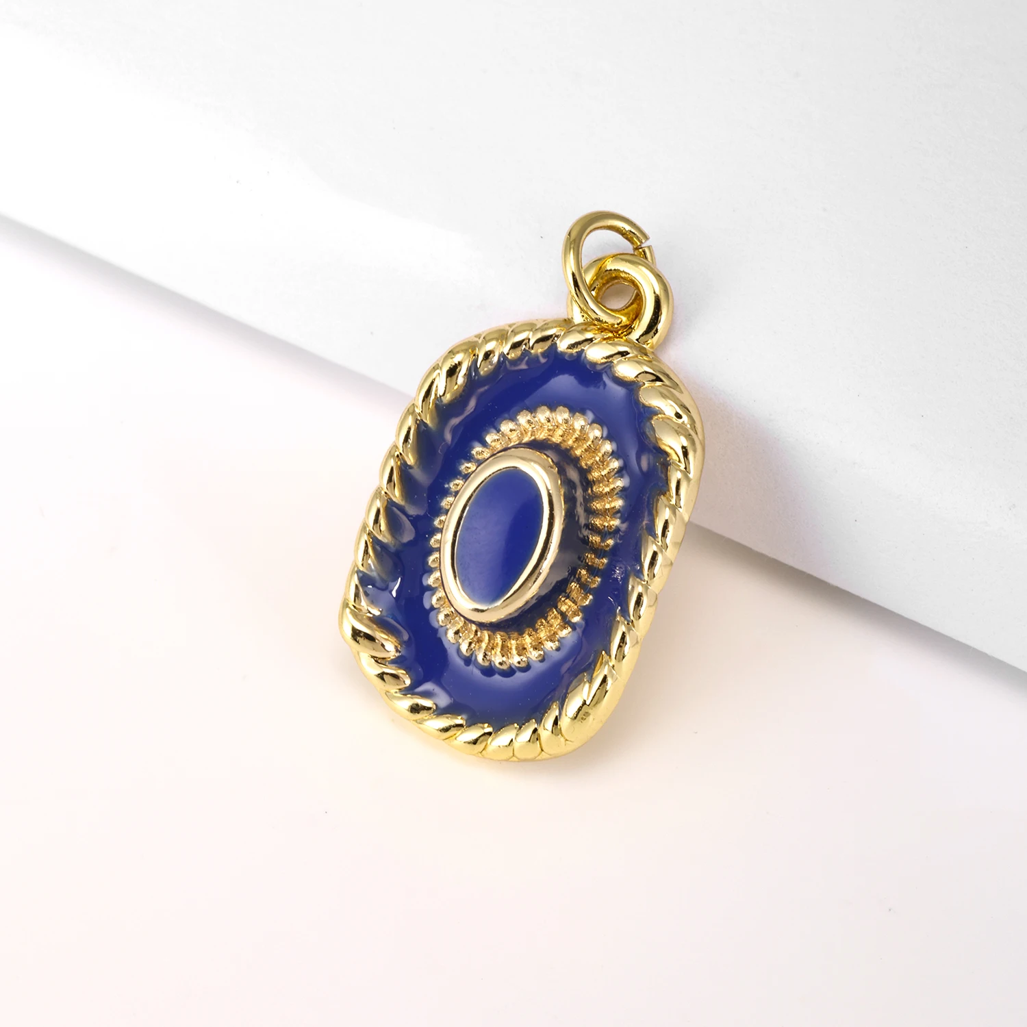 Pendentif ovale classique de 6 couleurs, bijoux élégants en cuivre, accessoires de collier, spectacle de fête de Banquet, cadeau pour femmes, livraison directe