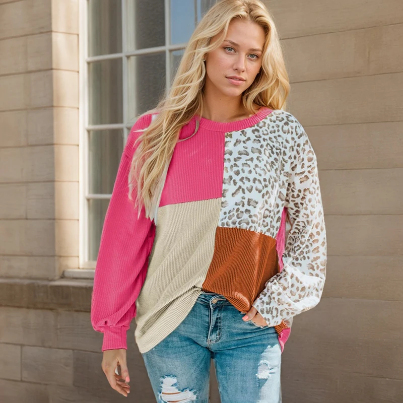 بوهيميا ليوبارد بلوزات مطبوعة الأوروبية والأمريكية التباين اللون المرقعة ليوبارد طباعة طويلة الأكمام تي شيرت للنساء