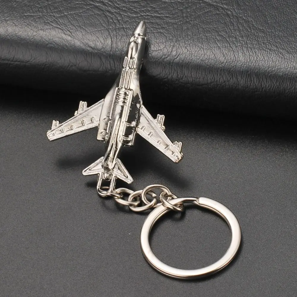 Fashion Key Chains For Men Metal Car Key Rings Bag Airplane Keychains Creative Air Plane Model Fighter Toy Aircrafe Travel Gift