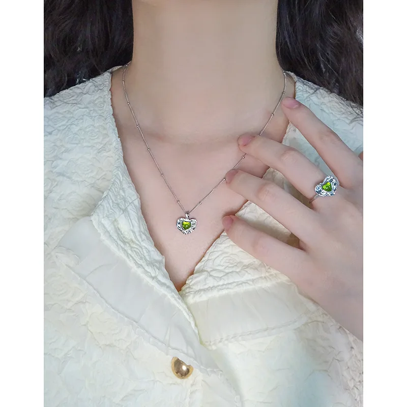 Luxury Design Irregular Love Crystal Necklace Jewelry