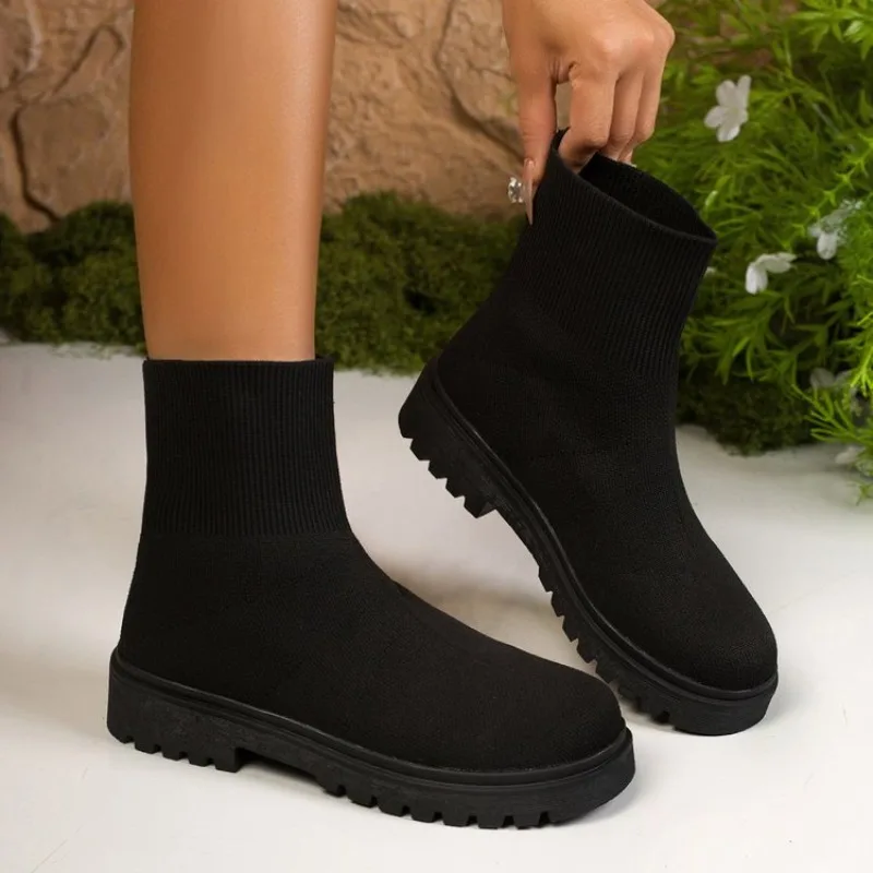 

2025 NEW Plus Size Women's Fashionable Simple Elegant Short Boots Autumn/Winter New Style Rubber Women's Footwear