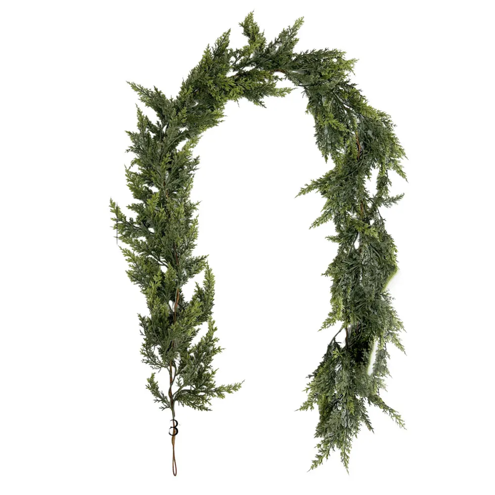 

Искусственное украшение из листьев сосны, кипариса и ротанга с зеленым листьяшем для каминной полки и праздничного декора