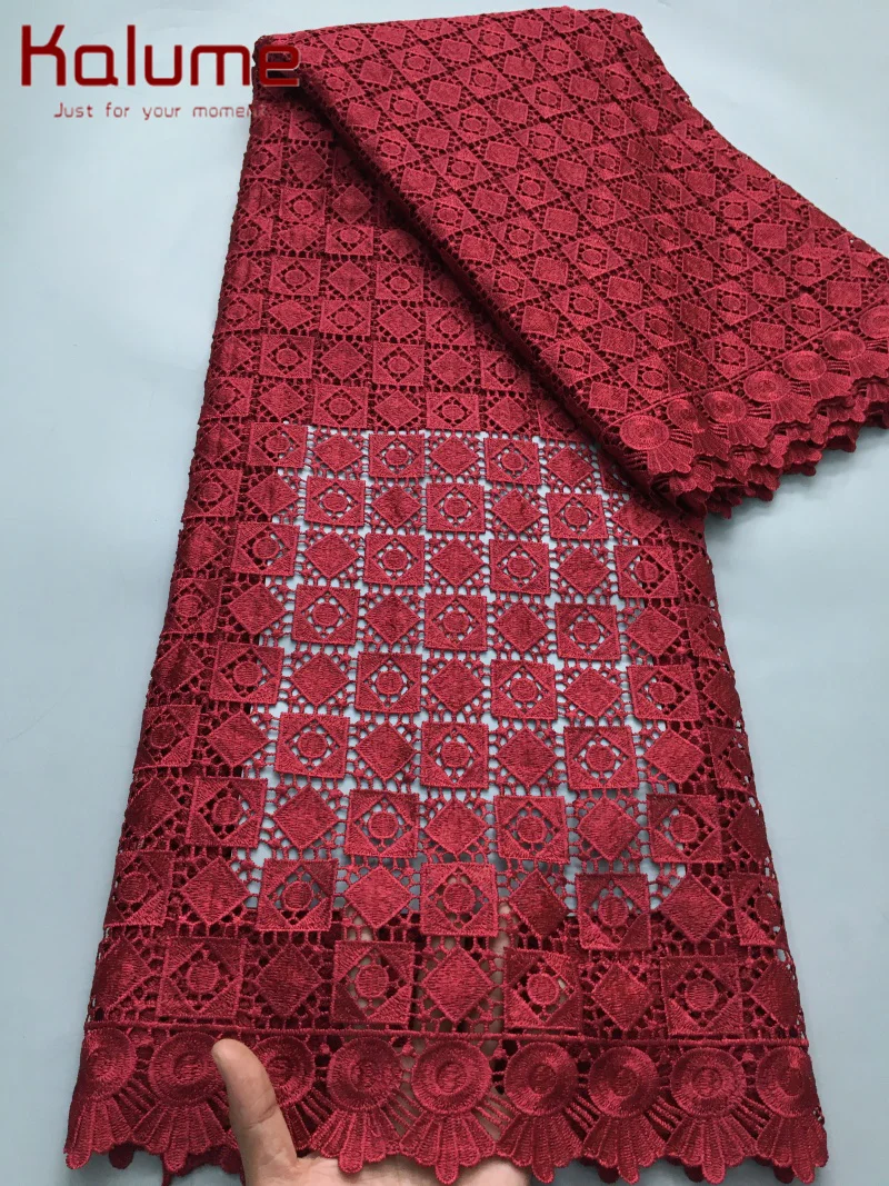 

African Guipure Cord Lace Fabric 2025 High Quality Nigerian Water Soluble Embroidery Lace For Elegant Women Wedding Dress F4202