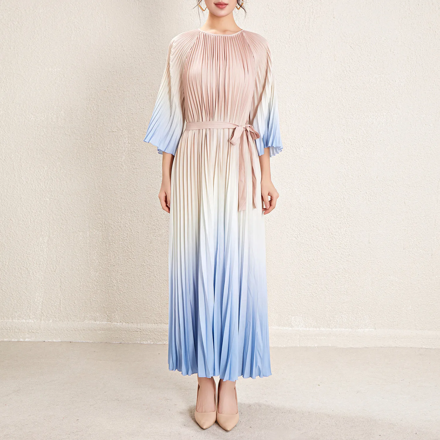 

Latest Design Miyake Pleated Dress Women Polyester Loose Belt Gradient Flare Elegant Lady Pleated Dress