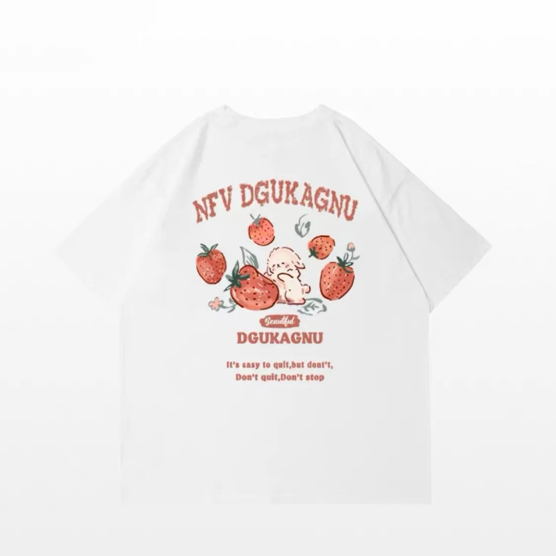 تي شيرت حريمي بطباعة رسومات فراولة ورنب كاواي على الموضة تي شيرتات كاجول فضفاضة غير رسمية بأكمام قصيرة كبيرة