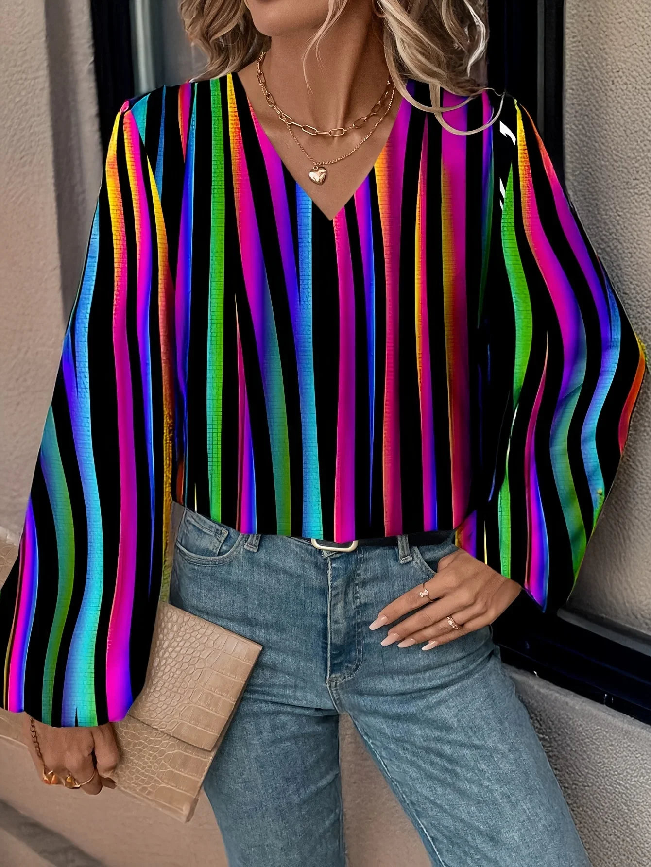 

Plus Size 1XL-5XL Women's Colorful Elegant Striped Print T-shirt Women V-neck Color Checkered Print T-shirt