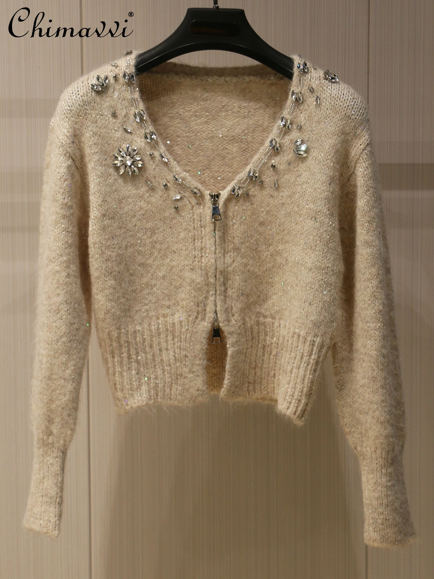 

Французский тяжелый вязаный кардиган со стразами и бисером, женский новый модный мягкий свитер на молнии, осенне-зимний тонкий элегантный женский топ