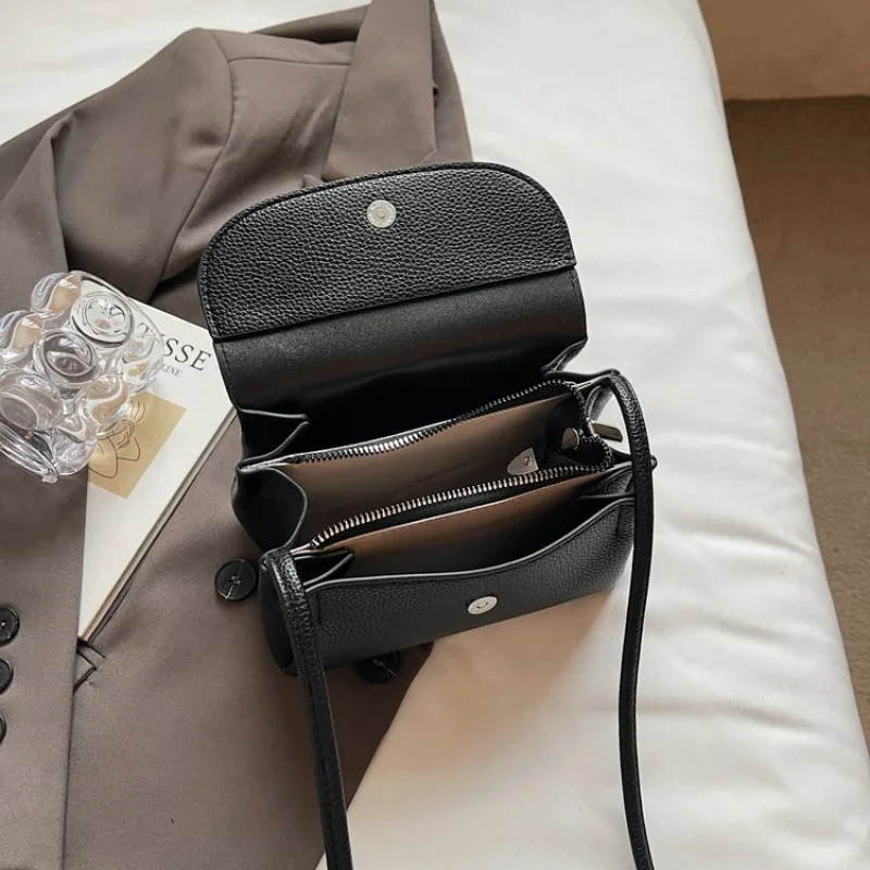 

Fashionable Leather Crossbody Bag For Ladies, Elegant Tote Bags By Famous Designer, Luxury Brand Shoulder Handbag