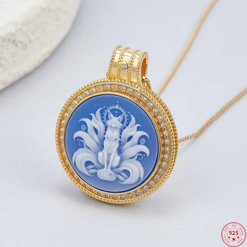 

S925 Sterling Silver Pendant for Women Men Blue Agate Relief Nine-fox-tails Pattern Gilded Cameo Charm Fashion Jewelry Wholesale