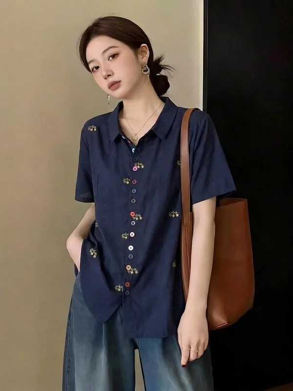 

plus Size Fashionable Floral Embroidery Short Sleeve Shirt Women's Summer New Style Micro plus Size Button up Top