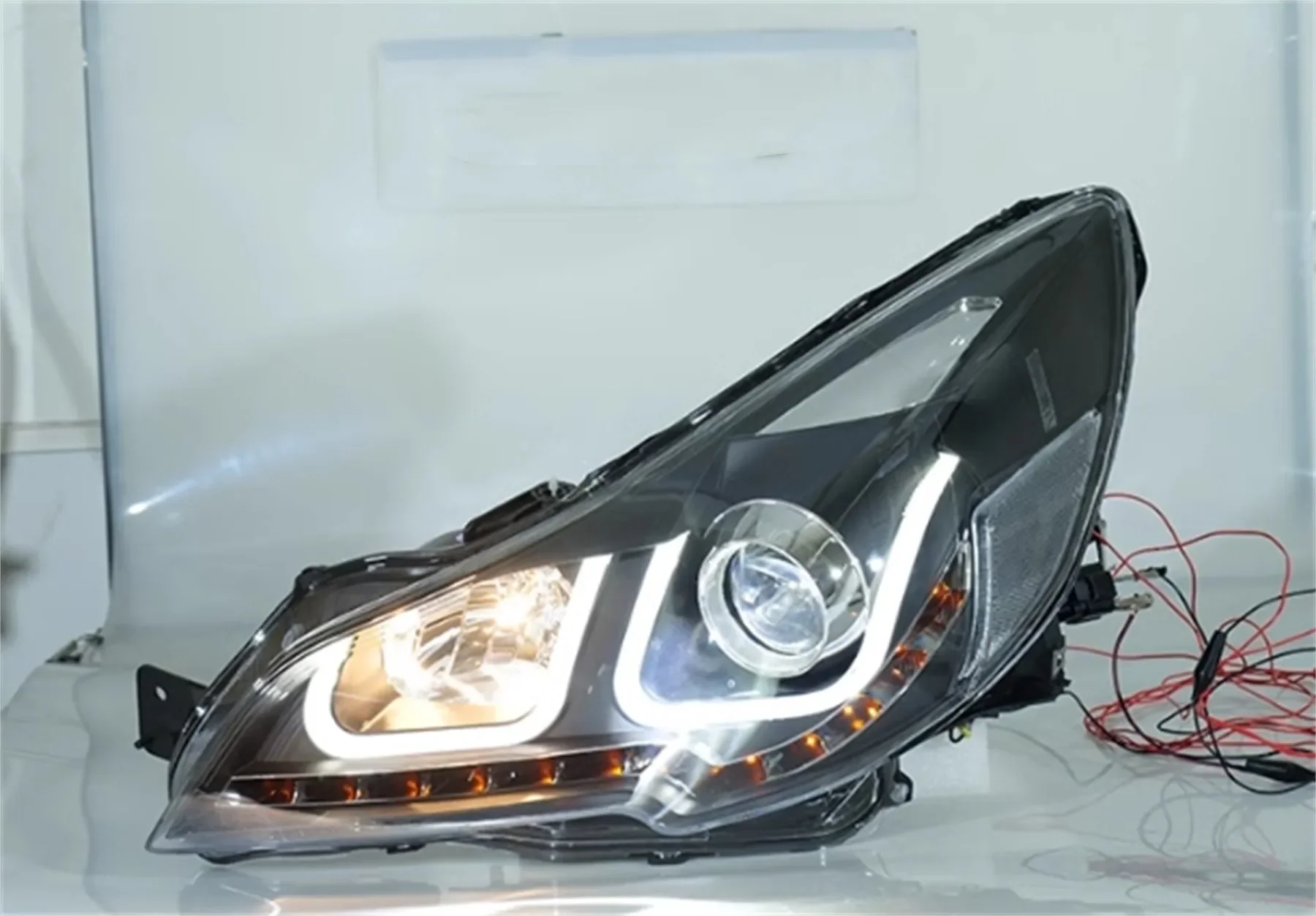 Car LED Headlight headlamp for Subaru Outback 10-14 Daytime Running DRL Turn signal