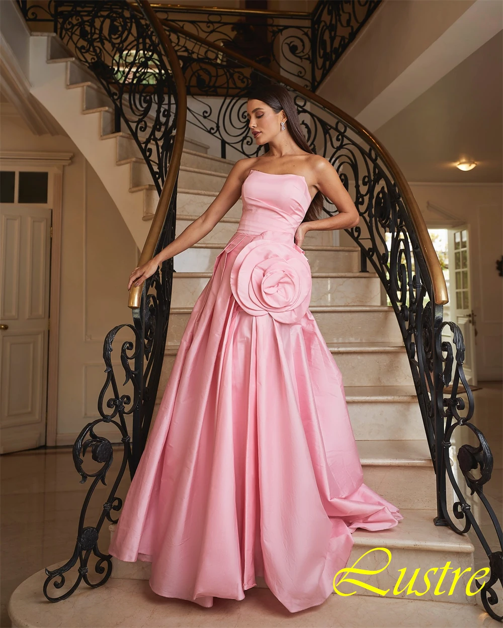 

Customized Classic Strapless Flowers Evening Dress Delicate Satin Prom Dresses Temperament Sweep Train Special Occasion Gowns