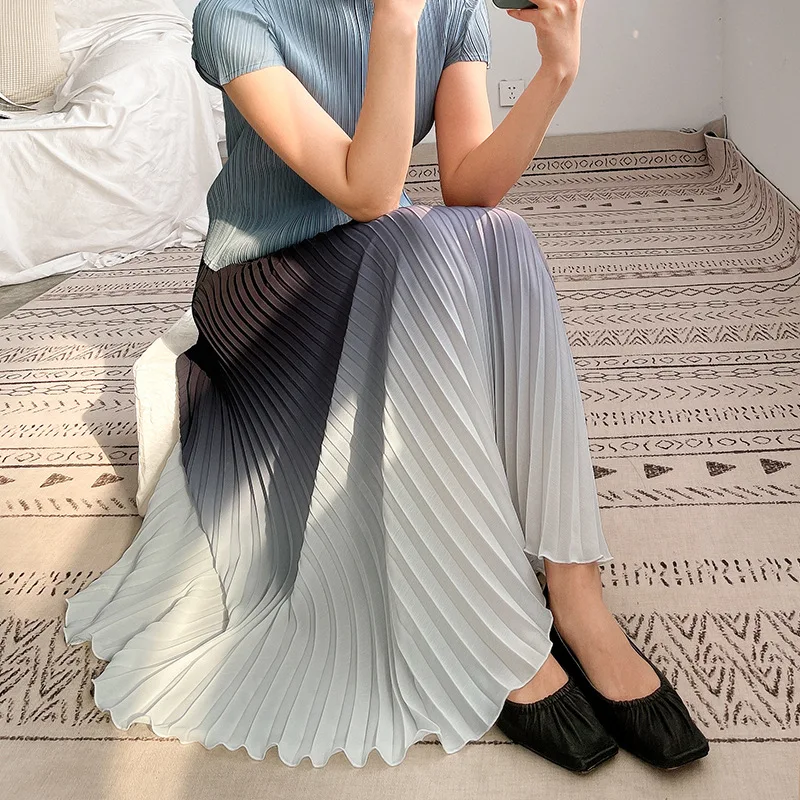 تنورة مياكي للربيع والصيف الجديدة ذات الألوان المتدرجة الراقية للسيدات أنيقة متوسطة الطول بطيات [21bq-c 206103 d]