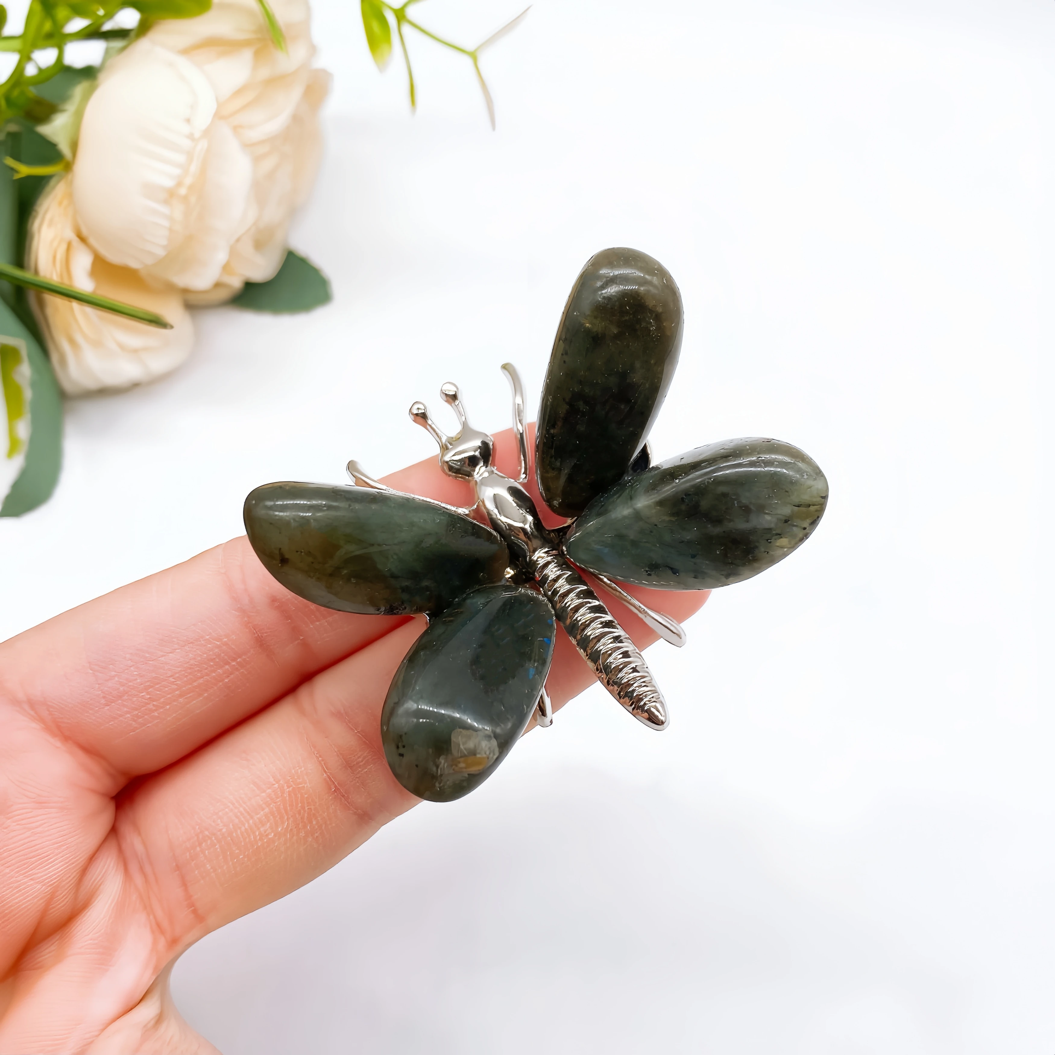 

1PC Natural Labradorite Butterfly Crystal Purple Quartz Stone spar crafts Dragonfly Reiki Healing Home Decor Children Gift