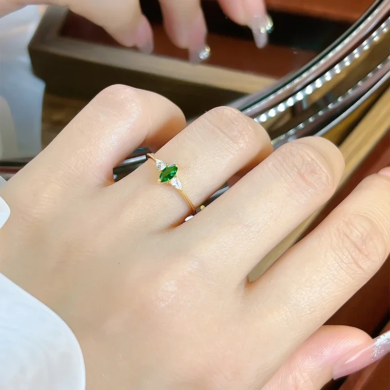 Light luxury green tourmaline horse eye 925 silver ring set with high carbon diamond, compact and versatile,elegant and feminine