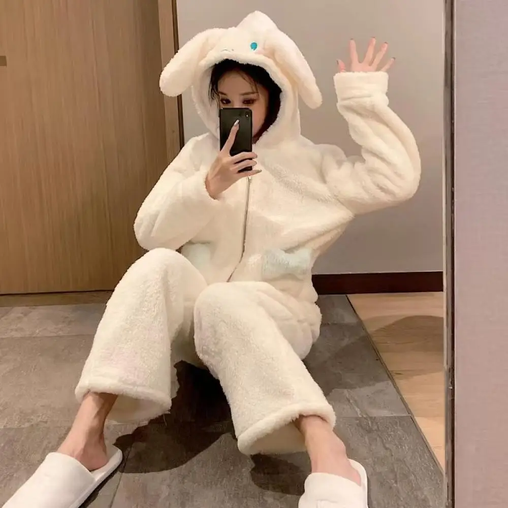 Cartoon Cinnamoroll Winter Plüsch Pyjamas Set Korallen Fleece frauen Lange Ärmeln Mit Kapuze Flanell Dicke Nette Warme Homeclothes Anzug