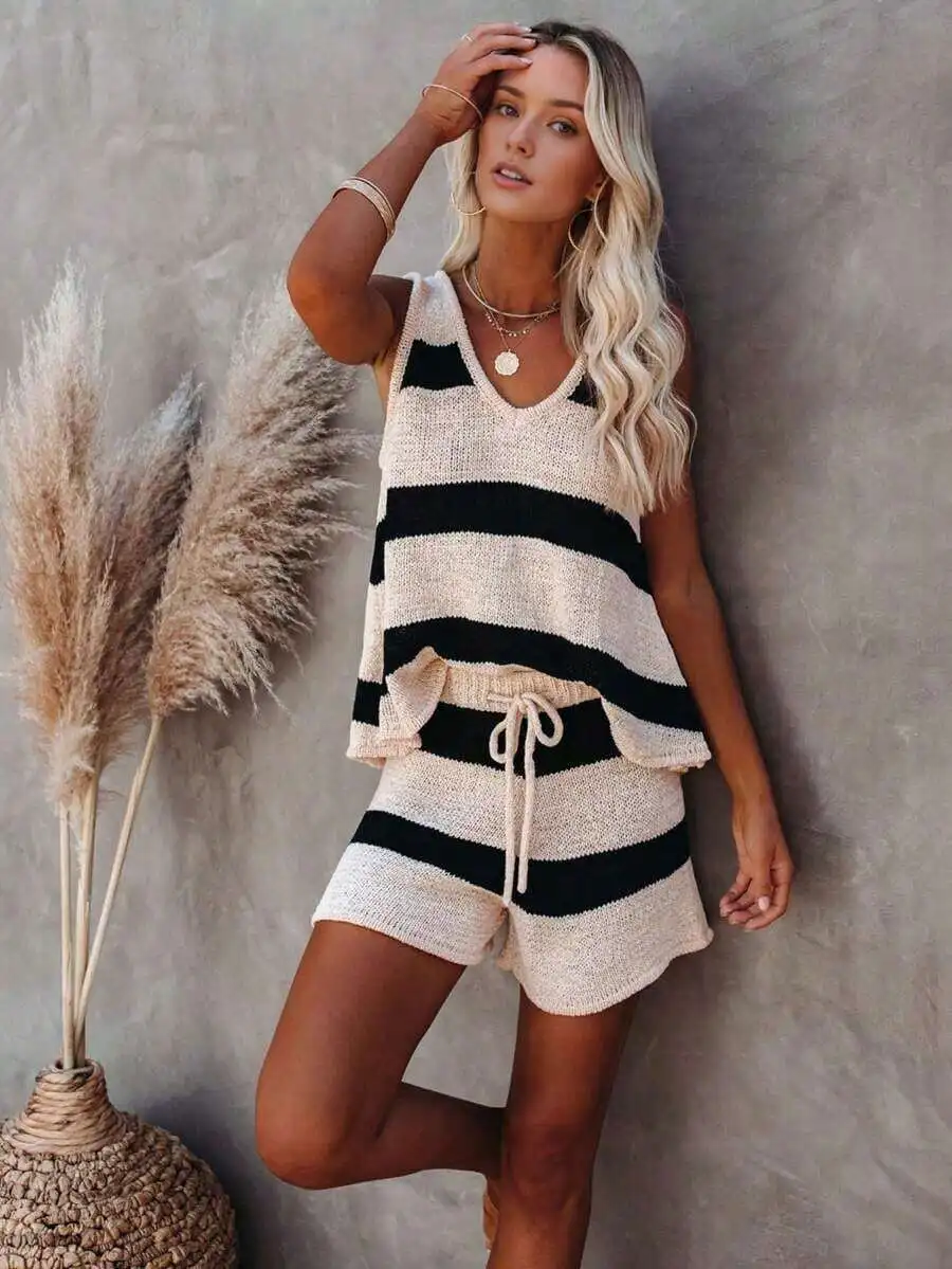 

V-Neck Striped Knitted Vest And Shorts Set Women Casual Vacation Outfit