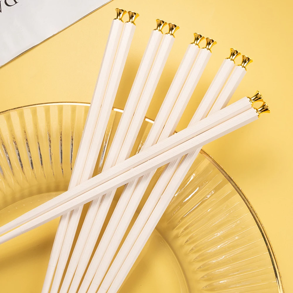 5 Pairs White Japanese Chinese Chopsticks Food Sushi Sticks Reusable Korean Chopsticks Set Metal Alloy Tableware Palillos Chinos