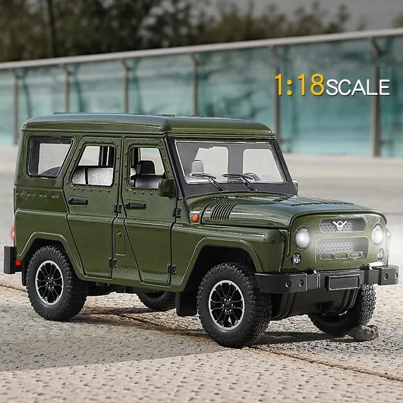 1:18 Scale Russian Alloy UAZ Hunter Off-road Vehicle Opening Door Pull-back Alloy Car Models Diecast Gifts Displays