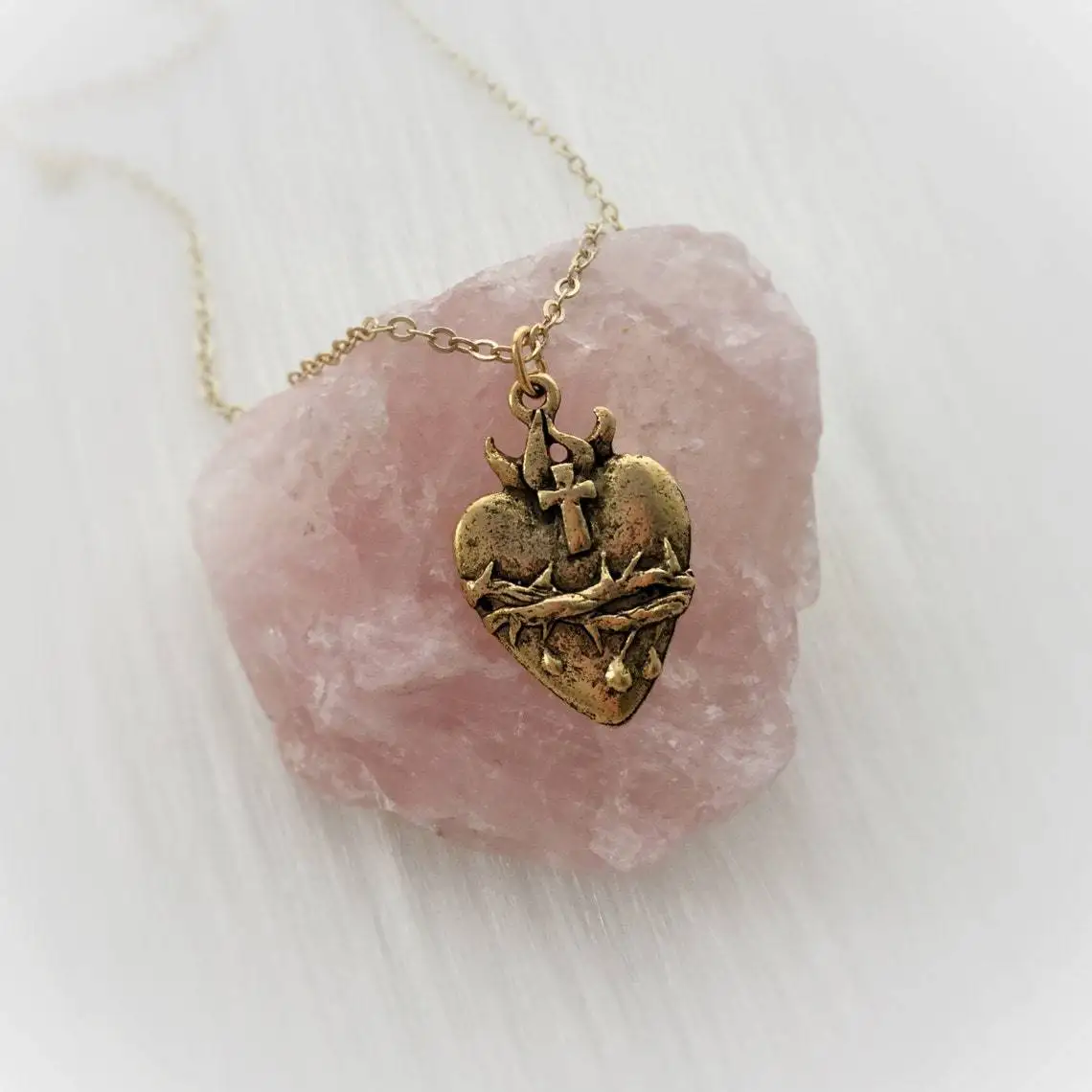 Europe and America Gold Color Heart of Thorns Cross Heart Necklace UNISEX Gothic Halloween Hip Hop Party Jewelry Necklace