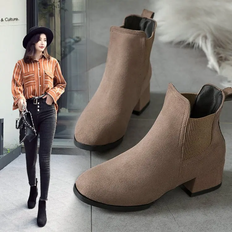 Large Chelsea Short Boots Women's Black Round Head Casual Comfortable Coarse Heel Bare Boots Short Tube Middle Heel Boots
