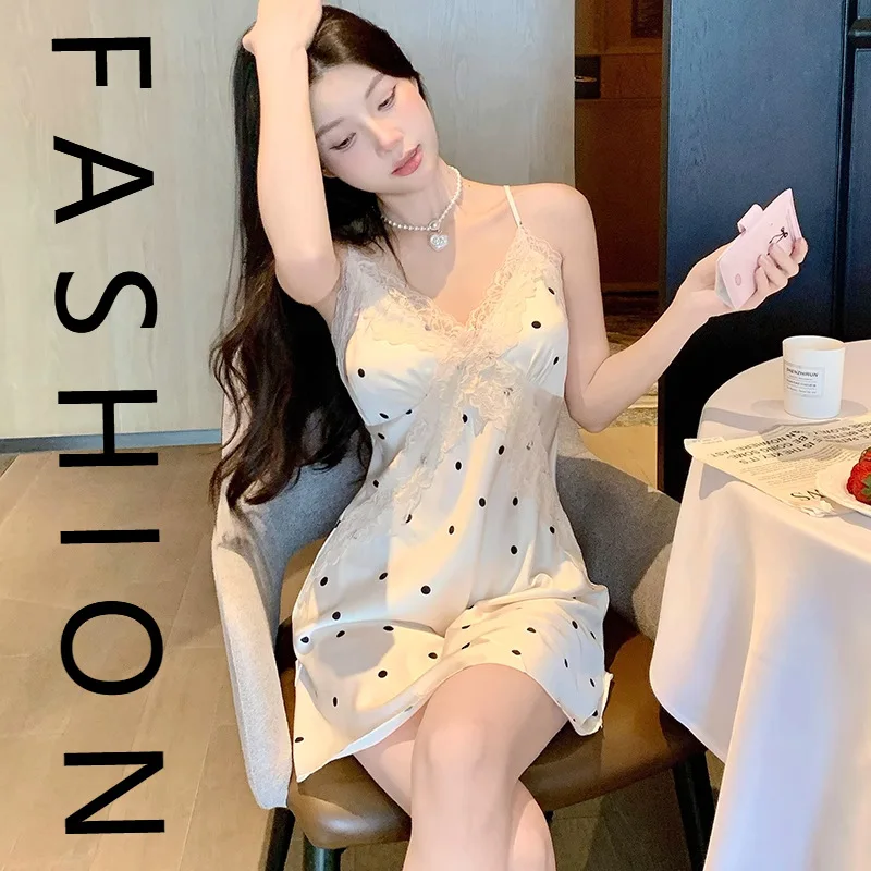 

2025 новая сексуальная женская пижама, летняя тонкая атласная короткая юбка из ледяного шелка с глубоким V-образным вырезом и открытой спиной, с нагрудной подушечкой, ночная рубашка на подтяжках, новинка