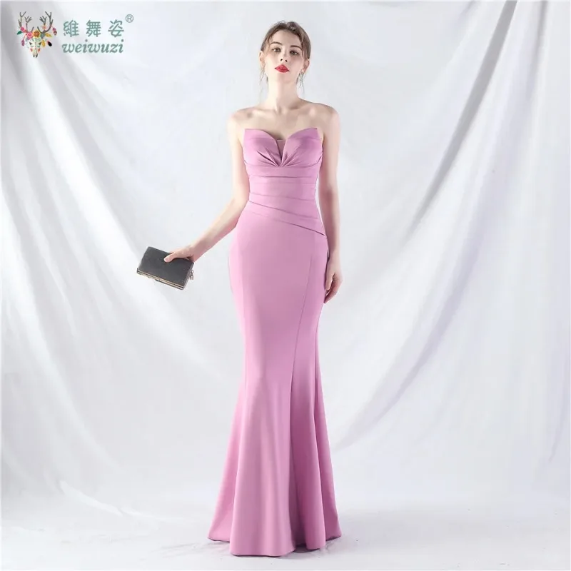 Gaun Musim Panas Maxi Hitam Bodycon Punggung Terbuka Seksi Gaun Malam Tanpa Tali Panjang Pernikahan Mewah Elegan Wanita Gaun Ekor Ikan Pesta